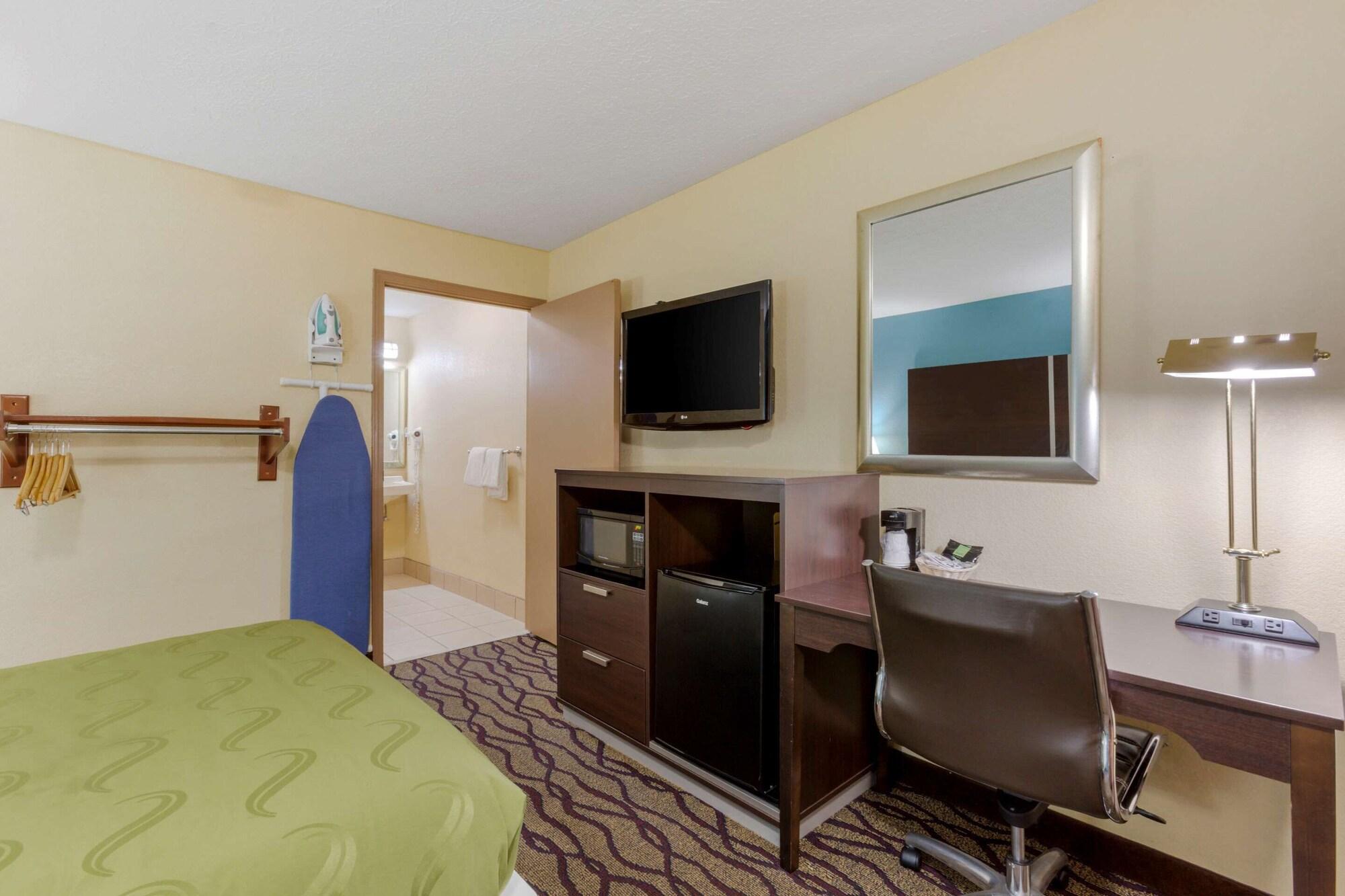 Quality Inn Columbus-East Zewnętrze zdjęcie