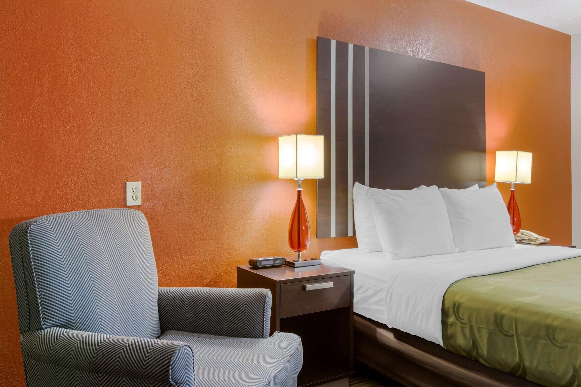 Quality Inn Columbus-East Zewnętrze zdjęcie